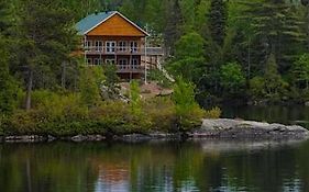 Auberge La Taniere